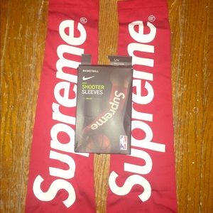 Supreme Nike/NBA Shooting Sleeve (2 Pack) Red